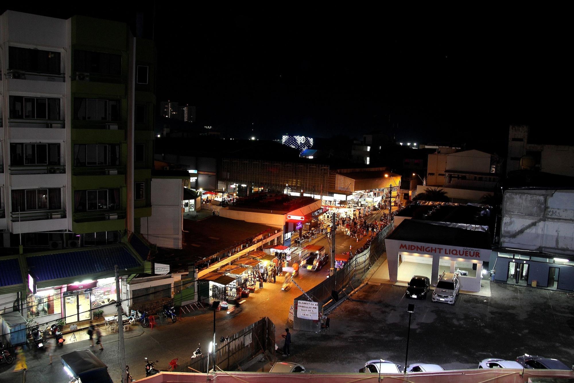 7 Days Premium Hotel Pattaya Eksteriør billede