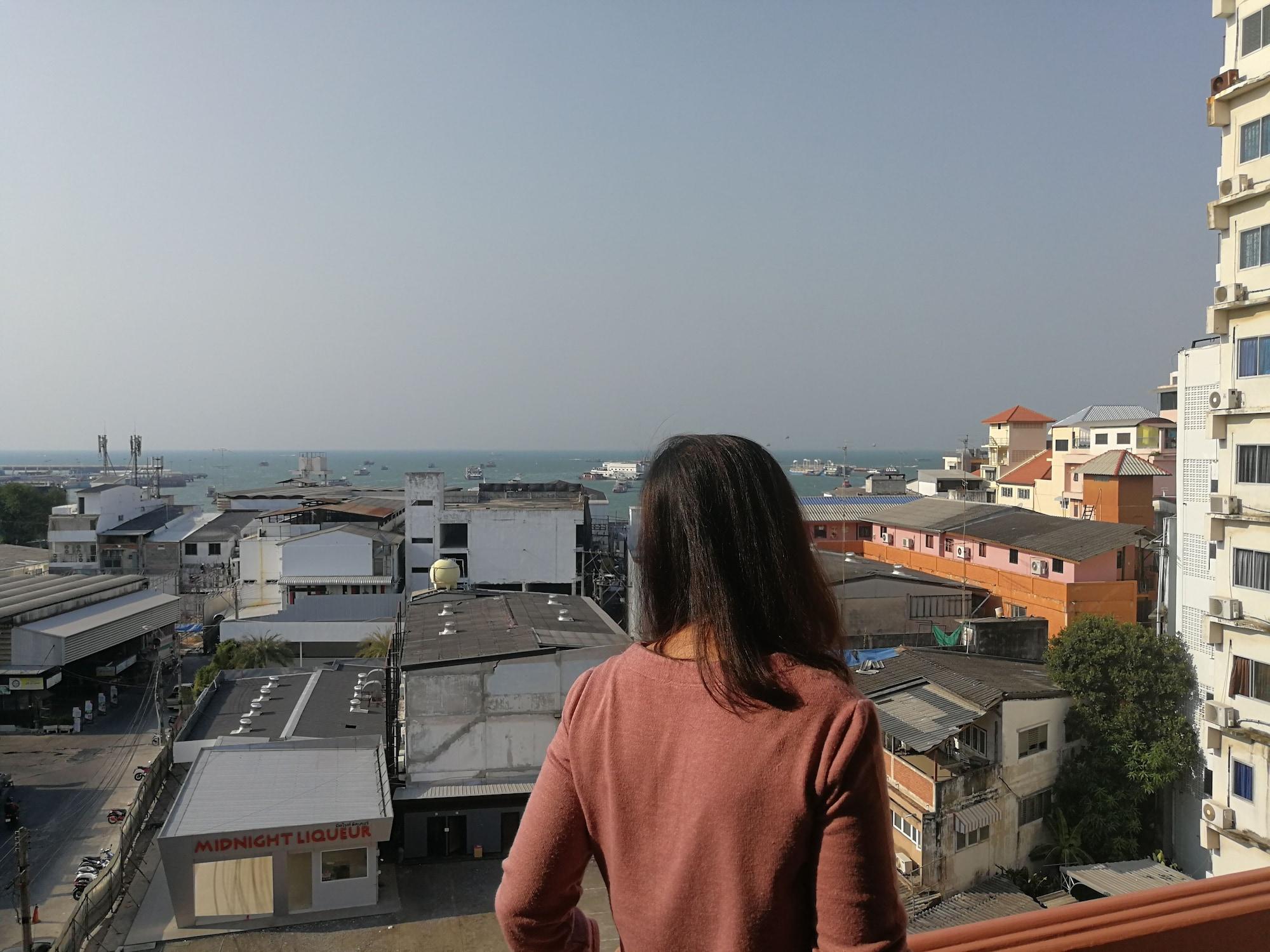 7 Days Premium Hotel Pattaya Eksteriør billede