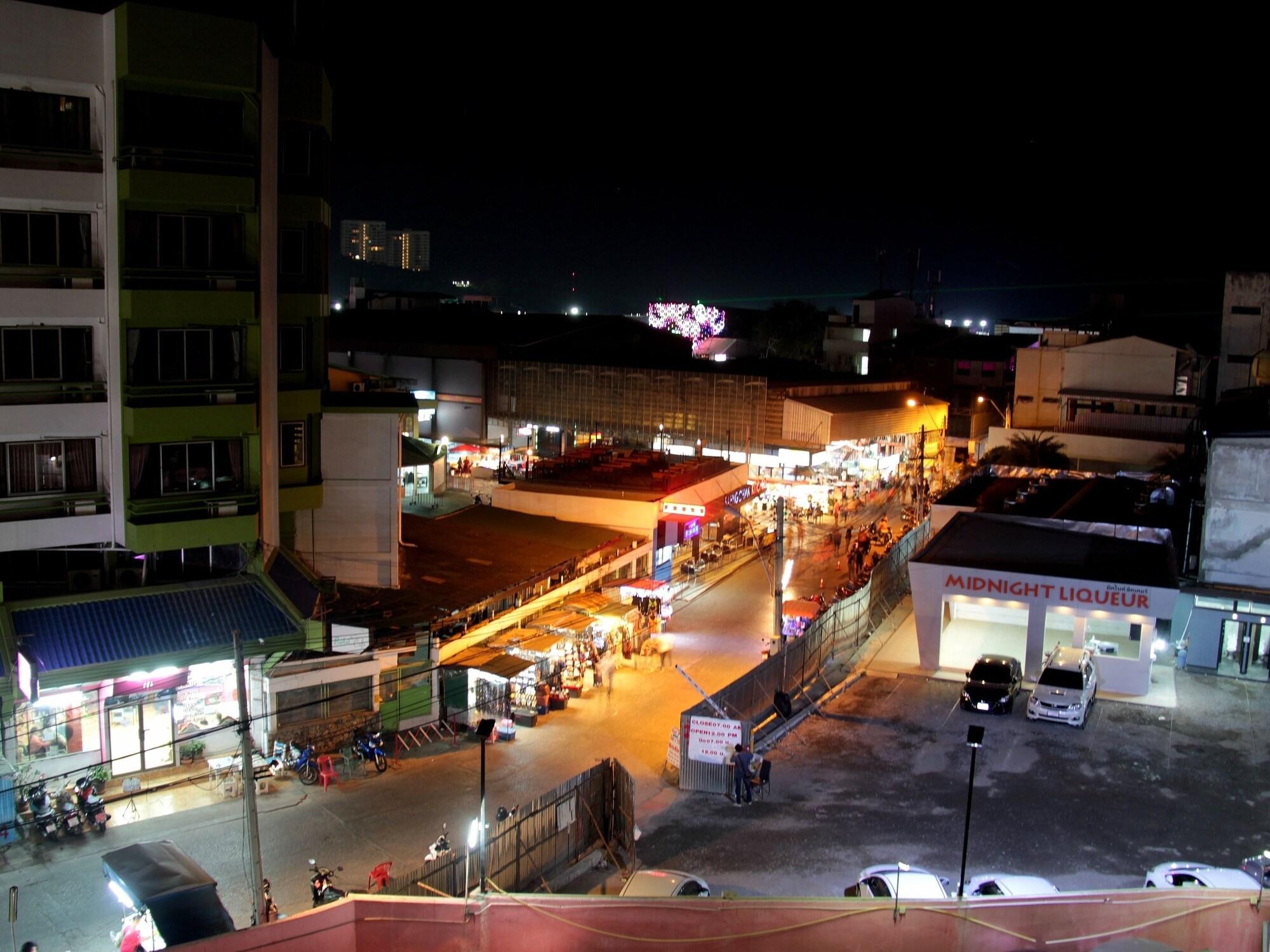 7 Days Premium Hotel Pattaya Eksteriør billede